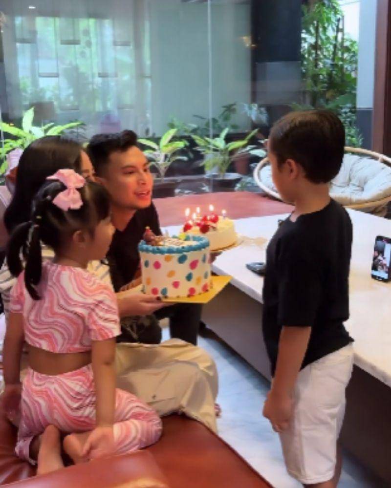 Instagram.com/rachelvennya